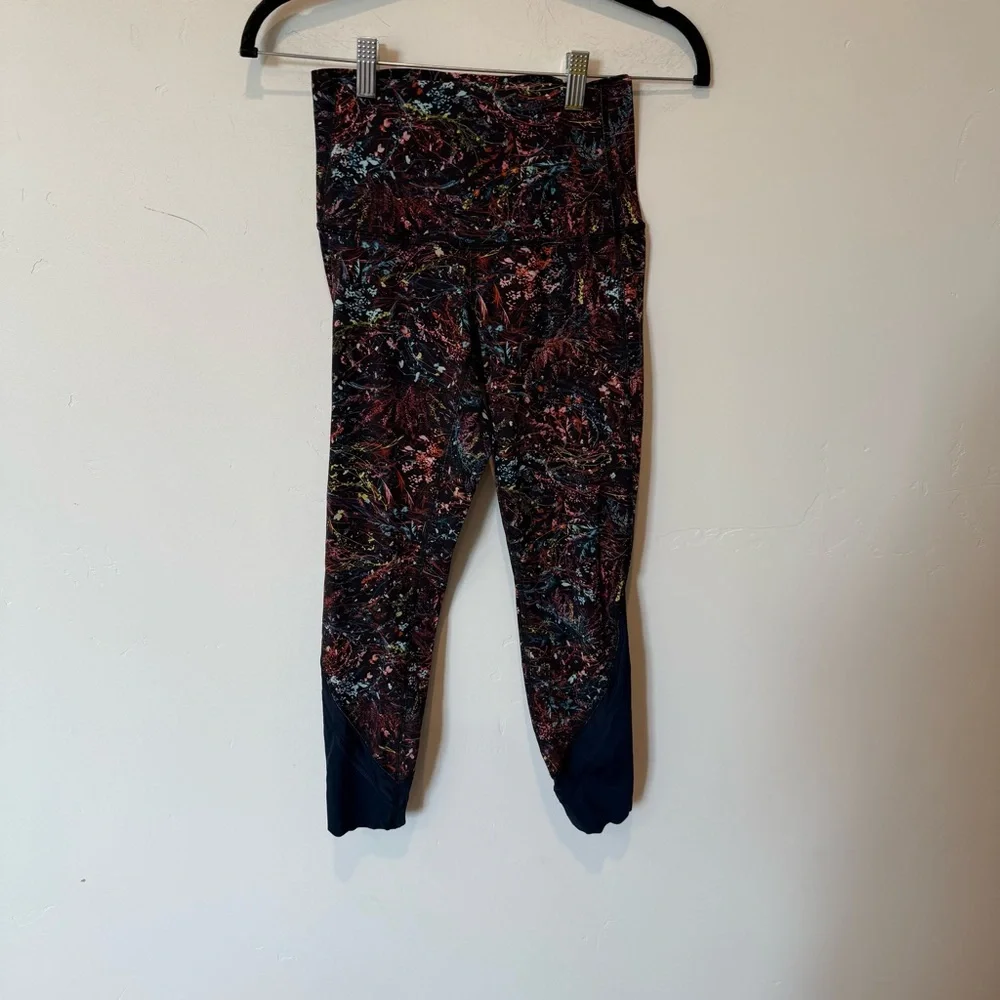 Lululemon Wunder Under High Rise Crop Leggings 23” Womens Size 4 Athleisure